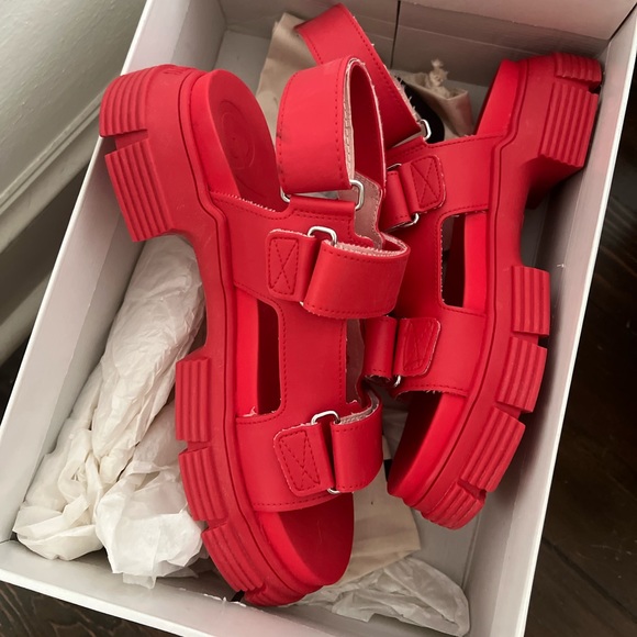 Ganni Shoes - Ganni Rubber Sole Sandals - 38